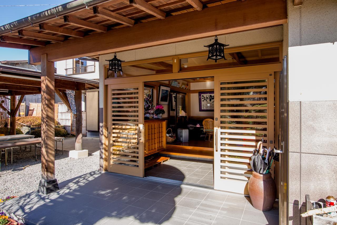 Resort Inn Fushimi Mt Fuji Fujikawaguchiko Exterior photo
