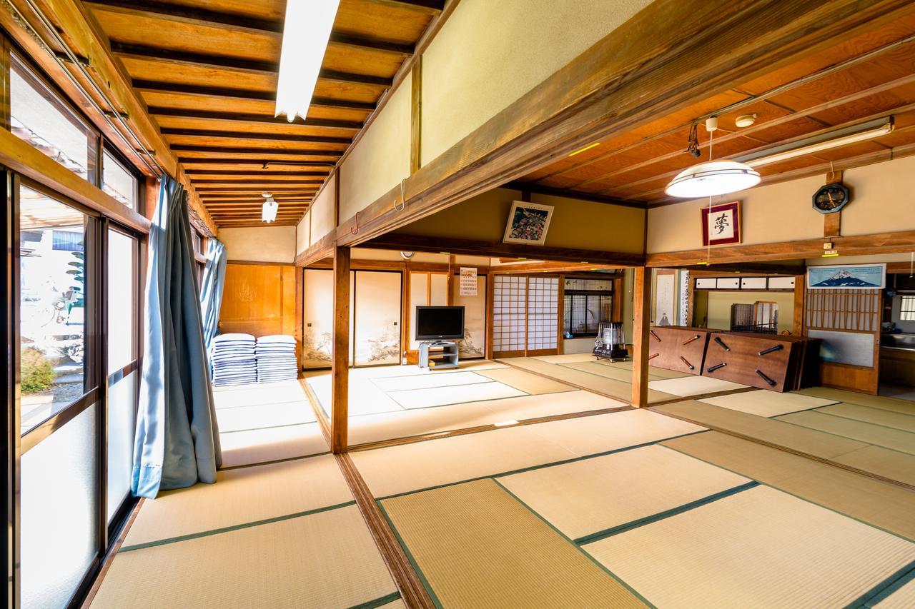 Resort Inn Fushimi Mt Fuji Fujikawaguchiko Exterior photo